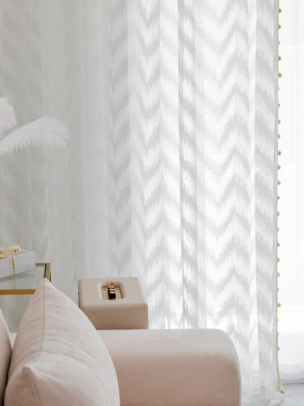 313debc4-0c87-4b46-a3ff-f66d7219db22.jpg Simple Solid Curtain for Bedroom