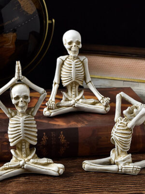 Halloween Horror Desktop Decoration Resin Ornaments Feature Modeling Yoga Skull Skeleton
