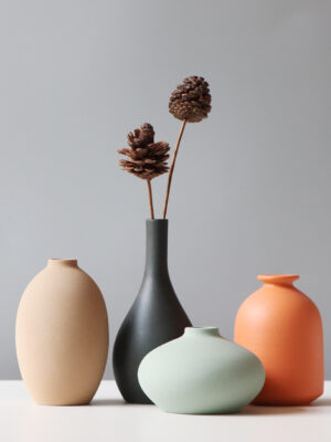 Decorative Ceramic Flower Vase – Perfect for Living Room or TV Cabinet Display