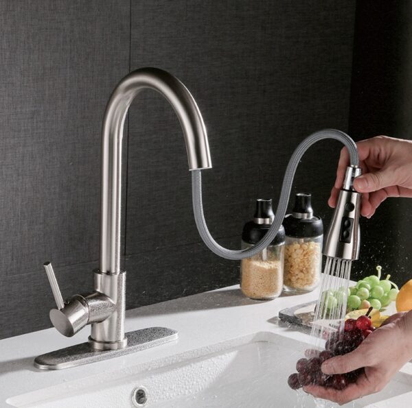 Pull-Out Kitchen Sink Faucet – Hot & Cold Brushed Copper Design