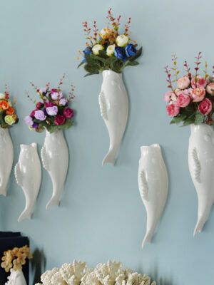3D Ceramic Goldfish Wall Vase – Modern Restaurant Decor
