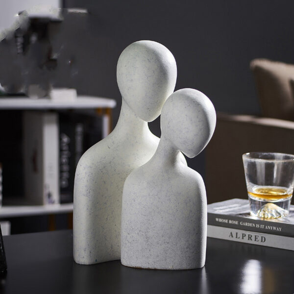 Nordic Abstract Figure Statue – Modern Home Decoration