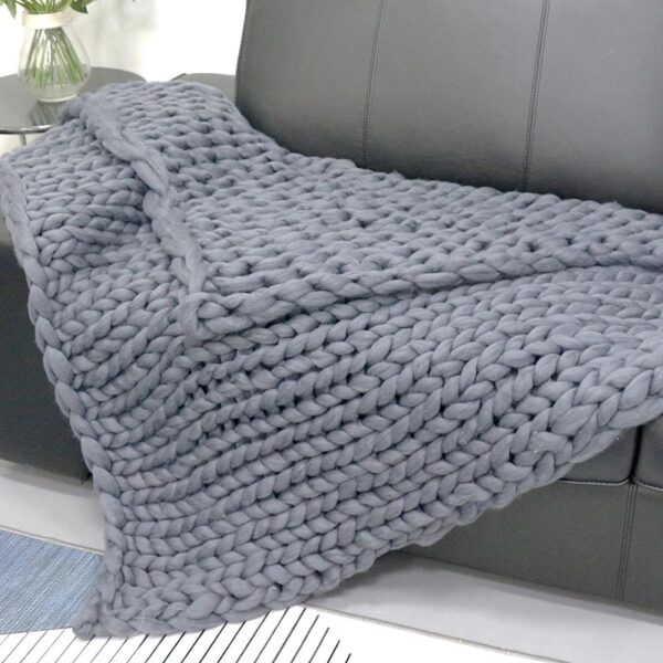 Hand-Woven Woolen Chenille Blanket – Soft Cozy Home Throw
