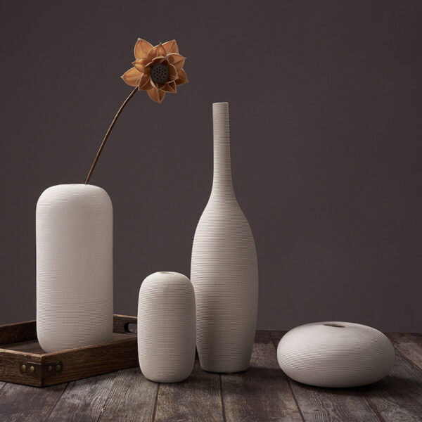 Nordic Scandinavian Ceramic Vase – Modern Home Decoration