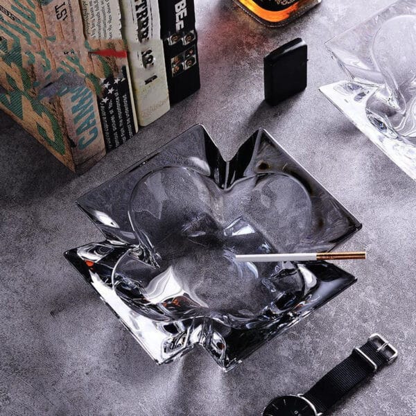 43cf577b-e77c-44a8-9744-f11d22f63f99.jpg Creative Crystal Glass Ashtray – Home Accessory