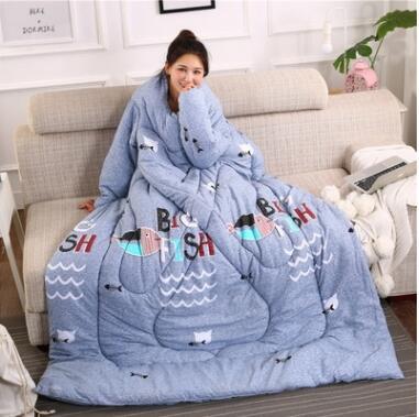Winter Lazy Quilt with Sleeves – Warm Wearable Blanket