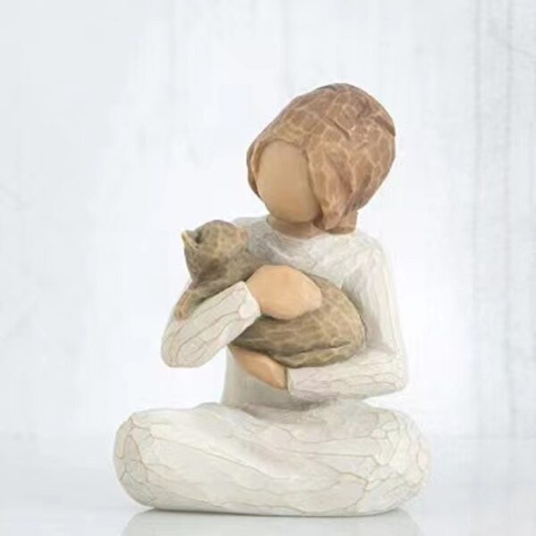 dc89434a-8f1f-493f-bfcf-34f5f0c4c3d7.jpg Resin Girl Statue Home Decoration